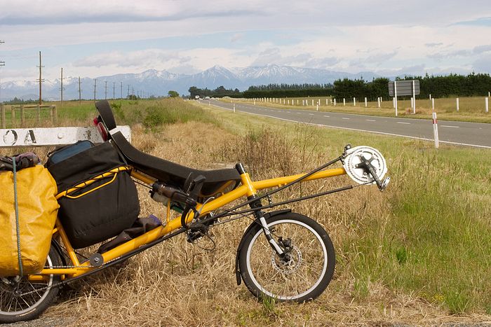 Leaving Rolleston... the hills are a long way away across the Canterbury plains. Not really flat or big by Australian standards, but the road ends in mountains bigger than anything Australia has. Even though it's mid-summer there's still snow up there.