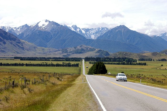 Long, straight and into the wind. The South Island is right in the trade winds, so most of the time Aurthur's Pass has a strong wind blowing through it, so naturally I decided to ride against the flow. Ooops.