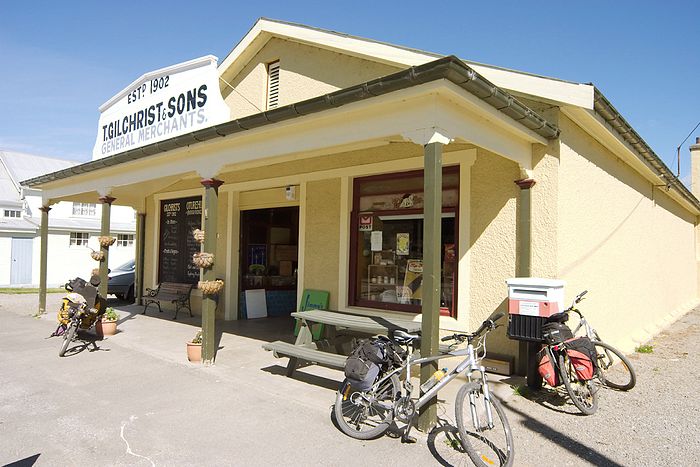 Oturehua General Store and museum. A crazy mixture of stuff for sale and stuff that hasn't been for sale for 50 years. Vrey cool, especially the (modern) organic veges. And the old telephone switchboard and stuff. I managed to leave my wallet here and got 10 minutes up the road before realising. Major panic, but of course it was sitting literally right where I left it. Doh!